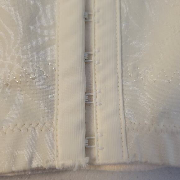 Maidenform Waist Cincher Corset‎ Bustier Shapewear Boning Floral Regency  Size M - Picture 5 of 6